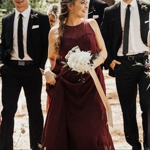 Modest prom JJ’s House Lace Halter highneck burgundy bridesmaids dress, sz 4/6